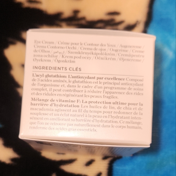 Perricone MD Soothing And Hydrating Eye Cream - Picture 4 of 6